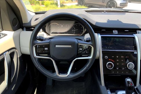 Used 2023 Land Rover Discovery Sport S image 5