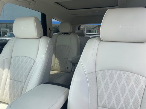 Used 2023 Buick Enclave Avenir w/ Trailering Package, 5000 lbs. image 8