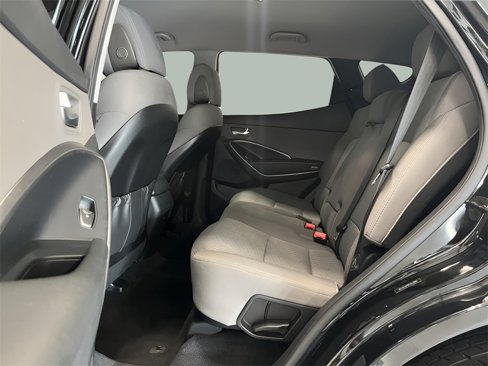 Used 2018 Hyundai Santa Fe Sport image 14