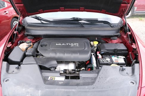 Used 2016 Jeep Cherokee Sport image 43
