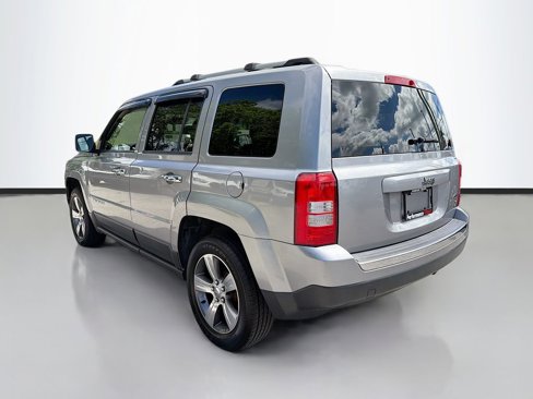 Used 2016 Jeep Patriot High Altitude image 6