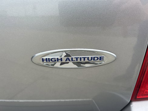 Used 2016 Jeep Patriot High Altitude image 11