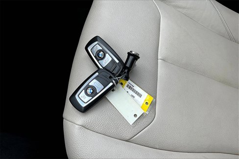 Used 2015 BMW 328i Sedan w/ Premium Package image 29
