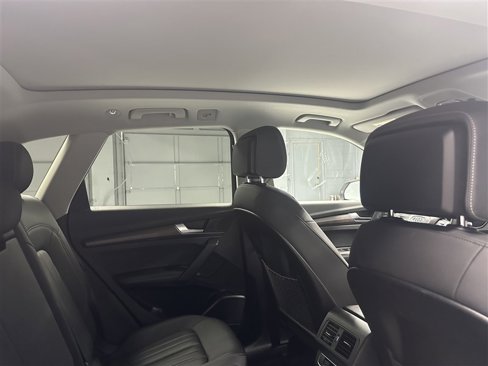Used 2021 Audi Q5 2.0T Premium Plus w/ Premium Plus Package image 13