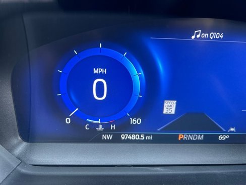 Used 2020 Ford Explorer Platinum w/ Premium Technology Package image 16