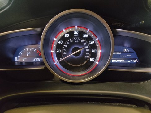 Used 2014 MAZDA MAZDA3 i Touring w/ Technology Package image 23
