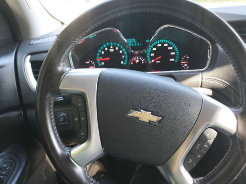 Used 2017 Chevrolet Traverse LT image 36