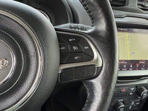 Used 2021 Jeep Renegade Limited image 26