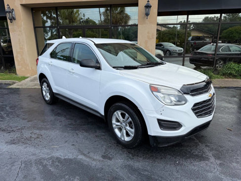 Used 2016 Chevrolet Equinox LS image 2