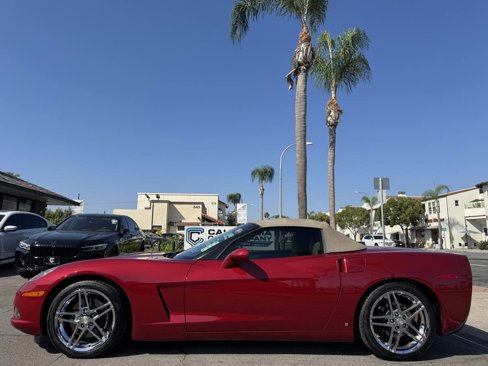 Used 2008 Chevrolet Corvette Convertible w/ Preferred Equipment Group image 3