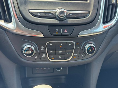 Used 2022 Chevrolet Equinox LT image 20