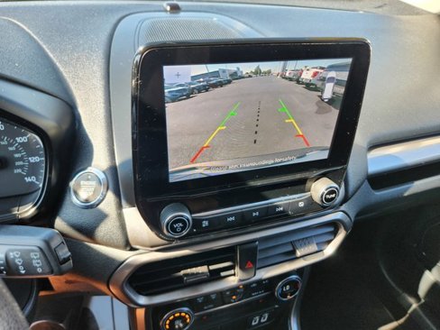 Used 2021 Ford EcoSport SE w/ SE Convenience Package image 12