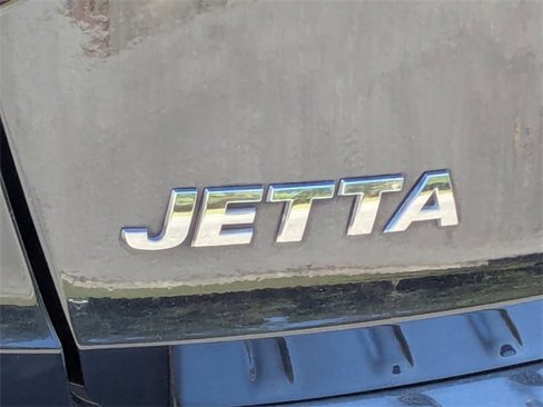 Certified 2019 Volkswagen Jetta SEL Premium image 11