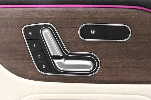 Used 2023 Mercedes-Benz GLB 250 4MATIC image 23
