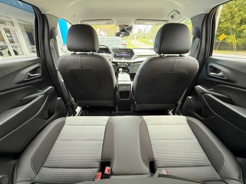 New 2025 Chevrolet Trax LT w/ Driver Confidence Package image 29