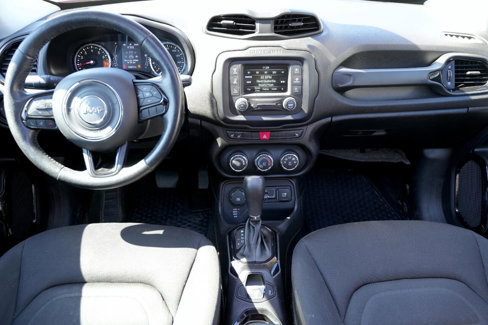 Used 2017 Jeep Renegade Altitude image 27