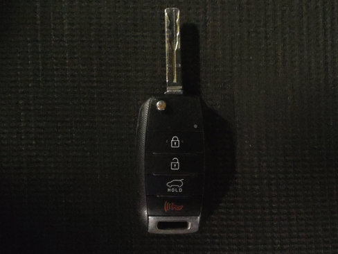 Used 2015 Kia Sorento LX image 32