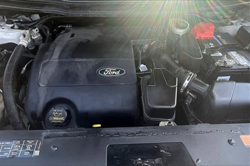Used 2014 Ford Explorer XLT w/ Equipment Group 201A image 9