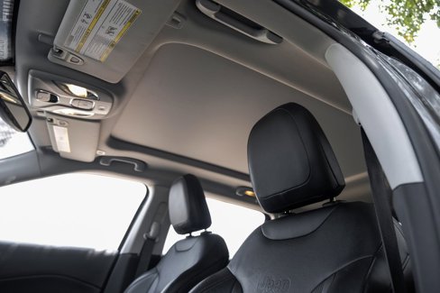 Used 2018 Jeep Compass Limited w/ Navigation Group image 44