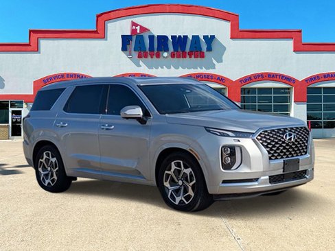 Used 2021 Hyundai Palisade Calligraphy image 3