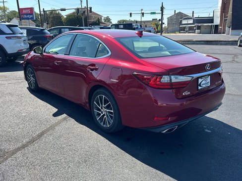 Used 2017 Lexus ES 350 w/ Luxury Package image 5