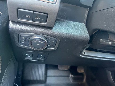 Used 2018 Ford F150 XLT w/ Equipment Group 301A Mid image 27