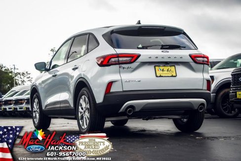 New 2025 Ford Escape Active w/ Tech Pack #1 image 4