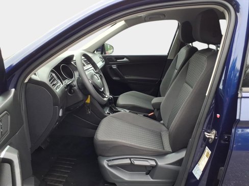Used 2021 Volkswagen Tiguan S image 11