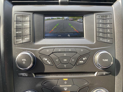 Used 2018 Ford Fusion SE w/ Equipment Group 201A image 16
