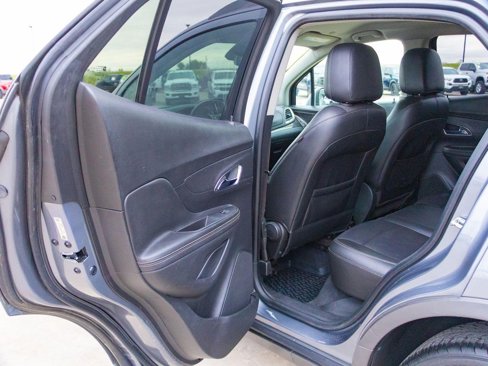 Used 2014 Buick Encore FWD image 18