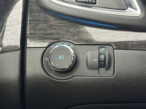 Used 2016 Buick Encore Sport Touring image 31