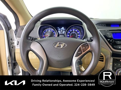 Used 2013 Hyundai Elantra GLS image 10