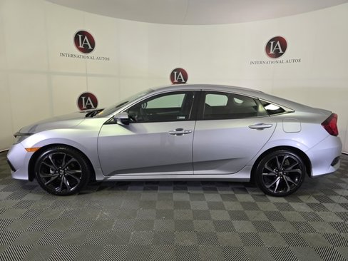 Used 2019 Honda Civic Sport image 5