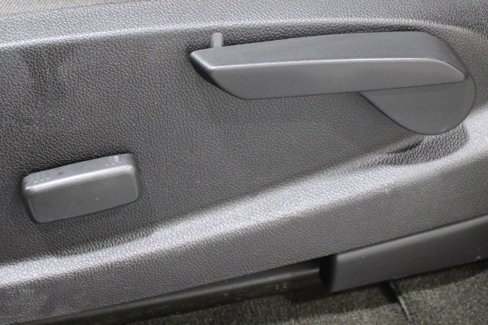 Used 2015 Chevrolet Colorado LT w/ LT Convenience Package image 4
