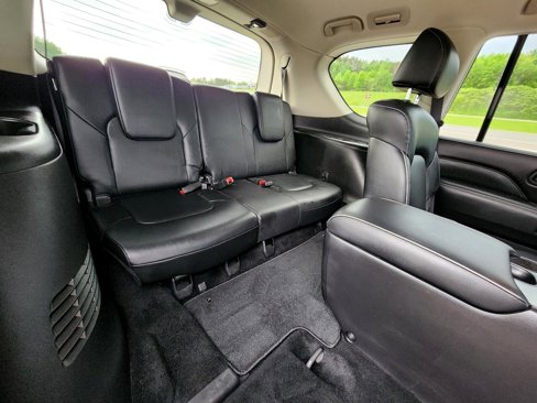 Used 2024 INFINITI QX80 Luxe image 39