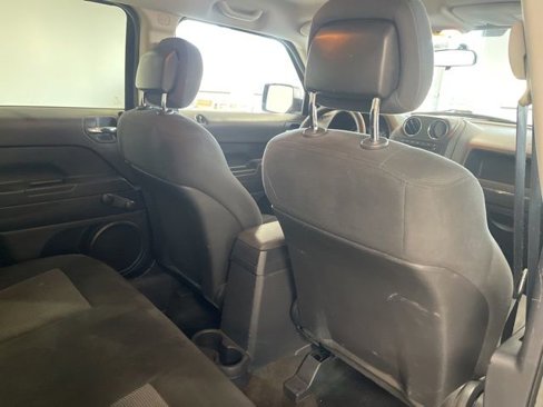 Used 2013 Jeep Patriot Sport image 23