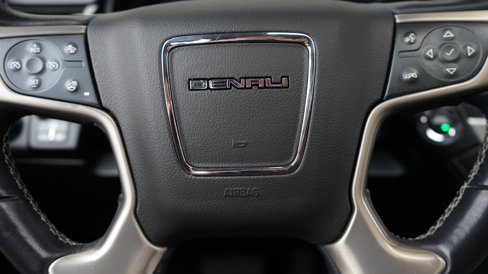 Used 2019 GMC Yukon Denali w/ Denali Ultimate Package image 21