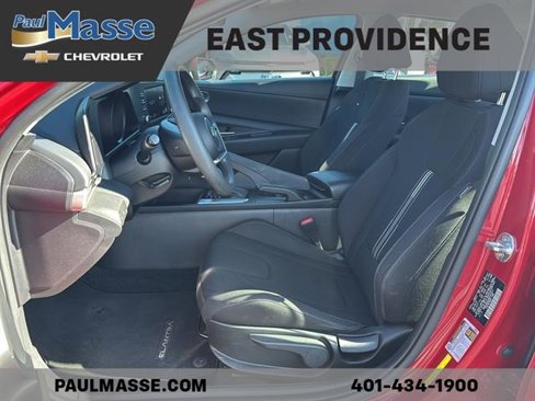 Used 2022 Hyundai Elantra SEL image 16