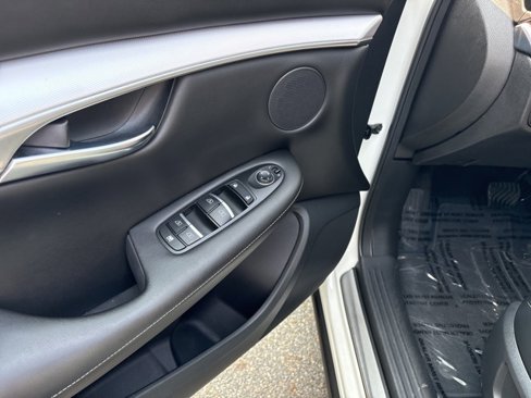 Used 2021 INFINITI QX50 Luxe image 8