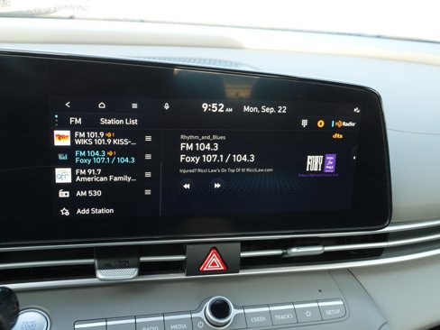 Certified 2023 Hyundai Elantra SEL w/ Convenience Package image 26