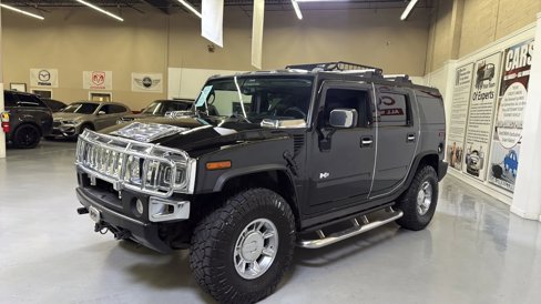 Used 2005 HUMMER H2 w/ Preferred Equipment Group image 4