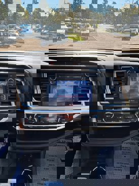 Used 2017 Toyota Highlander XLE image 22