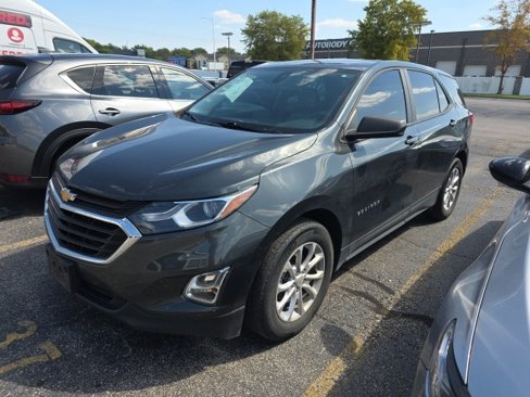 Used 2020 Chevrolet Equinox LS image 1