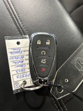 Used 2023 Chevrolet Malibu LT image 33