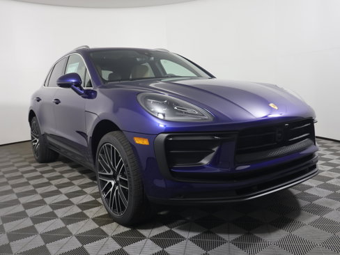 New 2025 Porsche Macan image 9