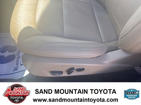 Used 2017 Ford Explorer Limited w/ Equipment Group 301A image 14