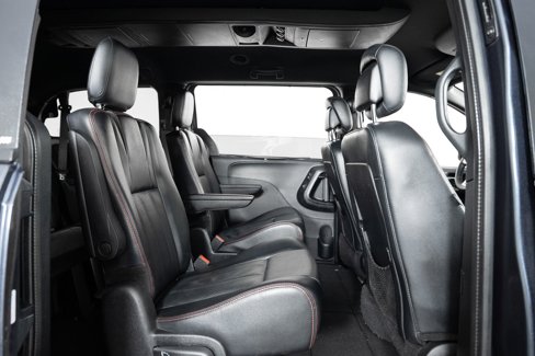 Used 2014 Dodge Grand Caravan R/T w/ Driver Convenience Group image 24