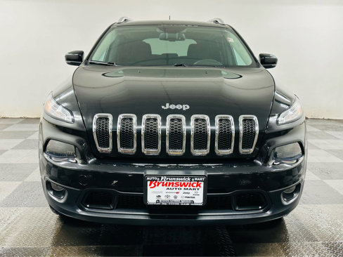 Used 2015 Jeep Cherokee Latitude w/ Comfort/Convenience Group image 2