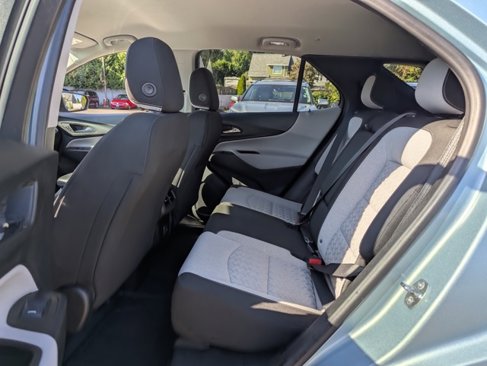 Used 2022 Chevrolet Equinox LT image 27
