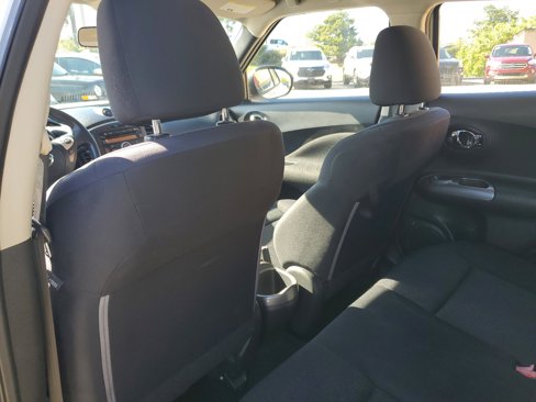 Used 2012 Nissan Juke S image 12